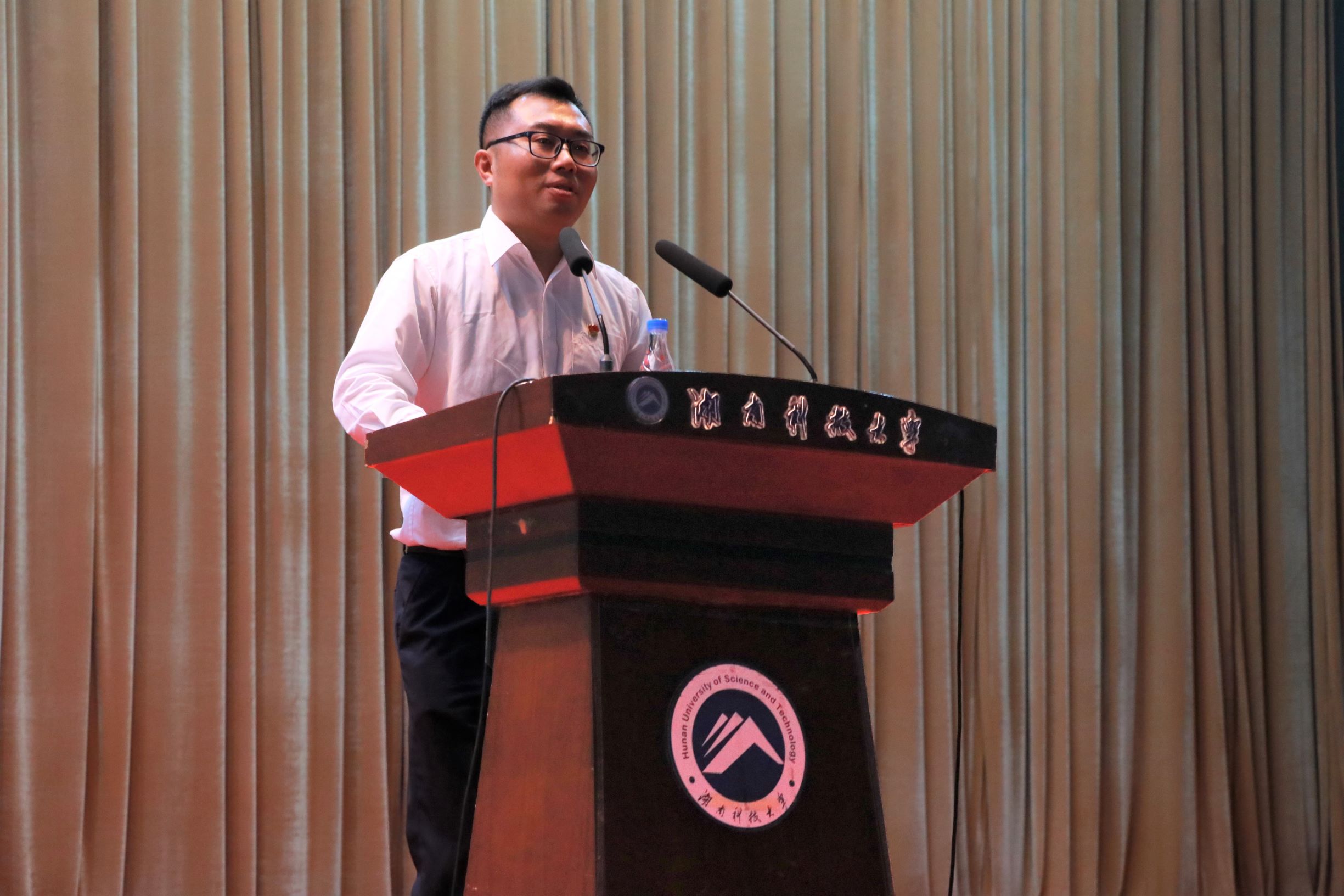 2f9a1b028004416babe3bcc36b4ada7f.jpg 2f9a1b028004416babe3bcc36b4ada7f.jpg