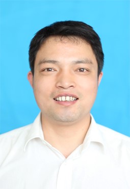 96c9ba8cc356467a94c26ad124725a5d.jpg 王志斌.jpg